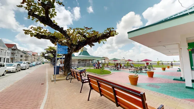 Augmentify immersive 360 degree tour of the Waterkant in Paramaribo